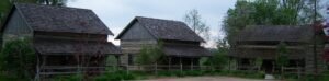 book your Galena log cabin stay online!